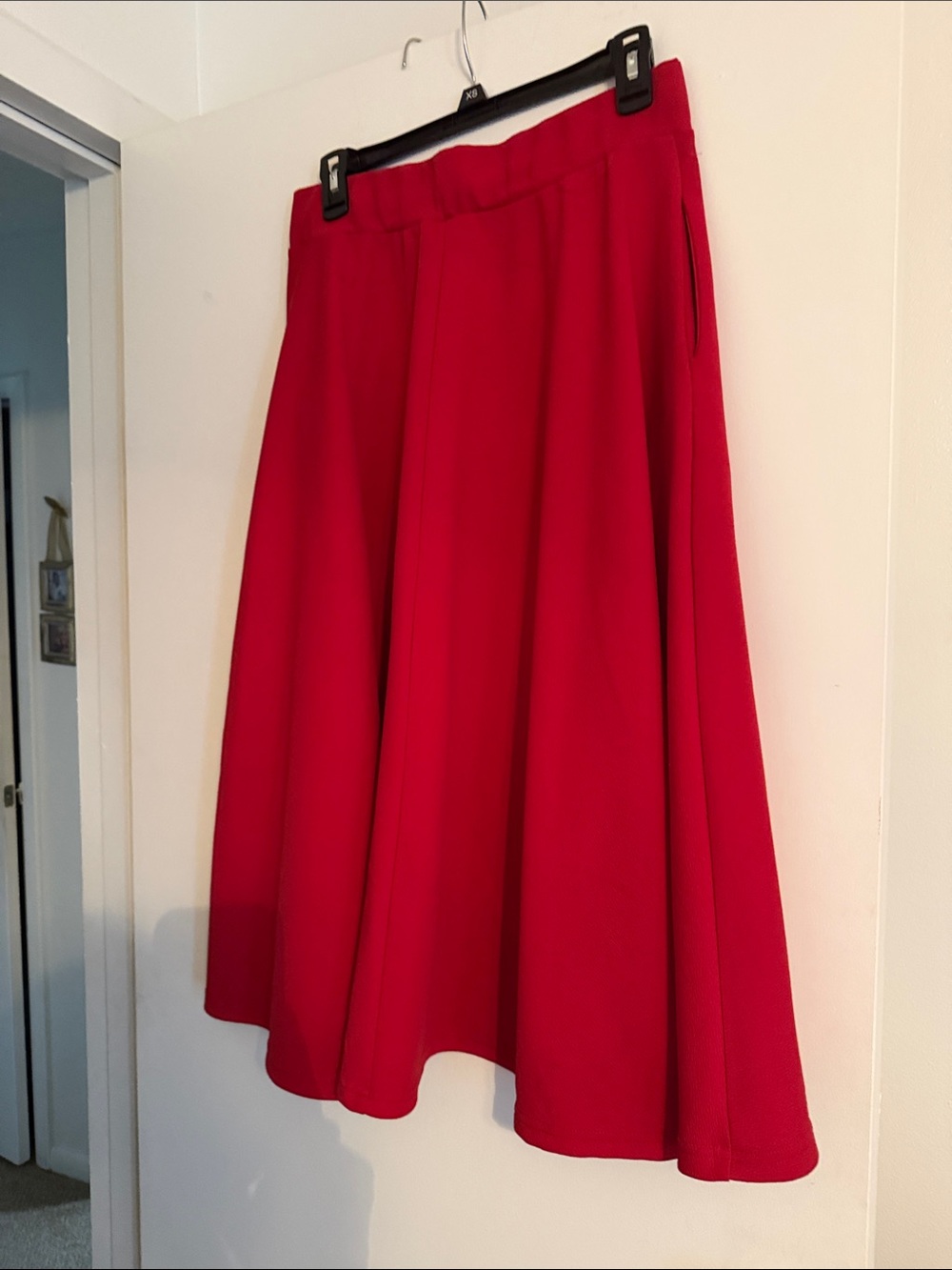 White Mark Bright Red Circle Skirt